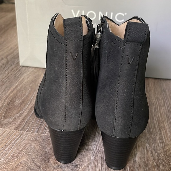 Vionic Raina Nubuck Leather Ankle Boots Size 6 - Picture 6 of 16